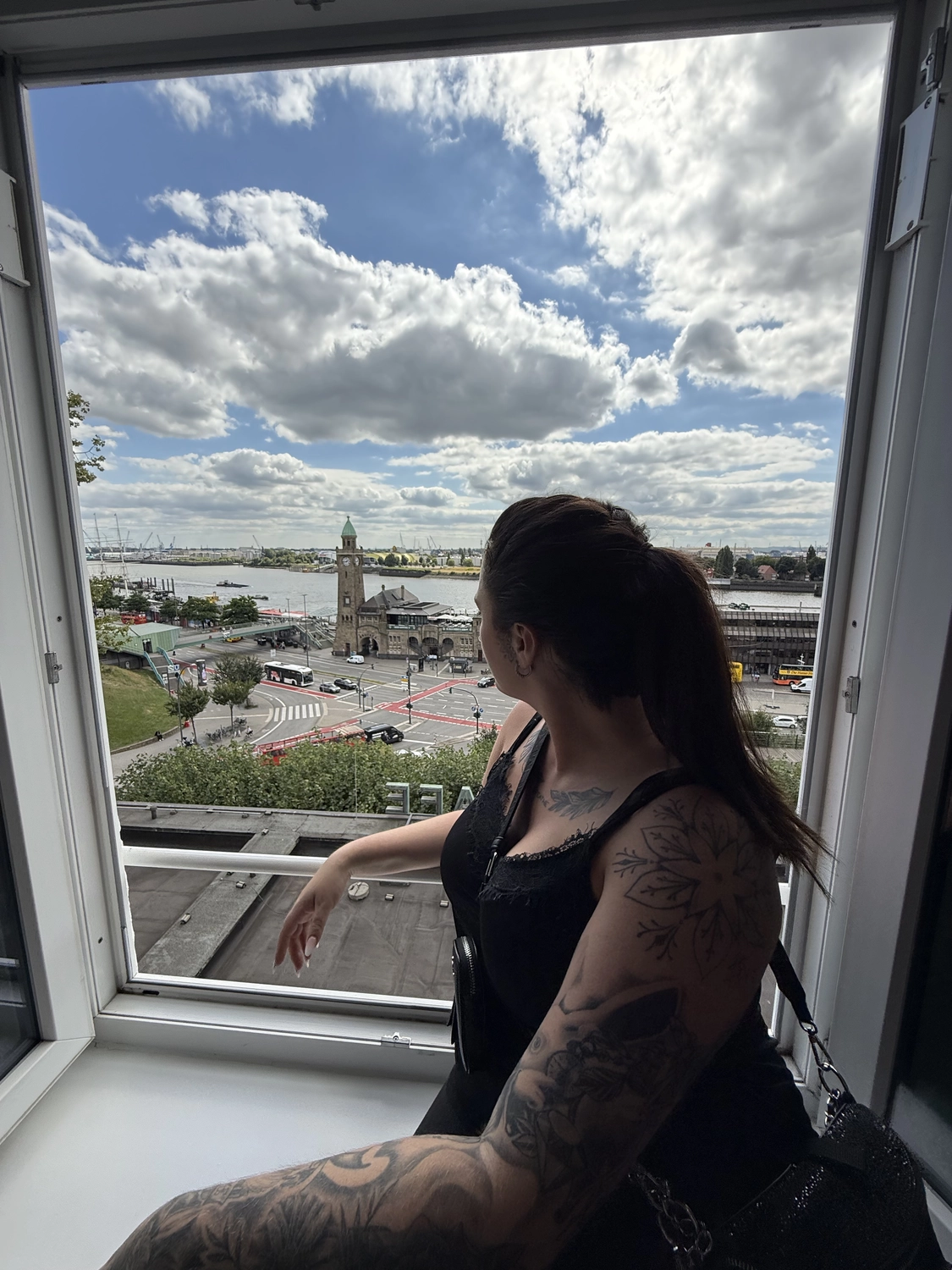 Kaltenbach - Reisebüro - Die Aussicht genießen